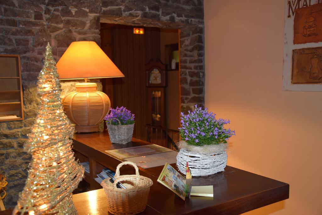 Hotel Bellevue Ayse Bagian luar foto