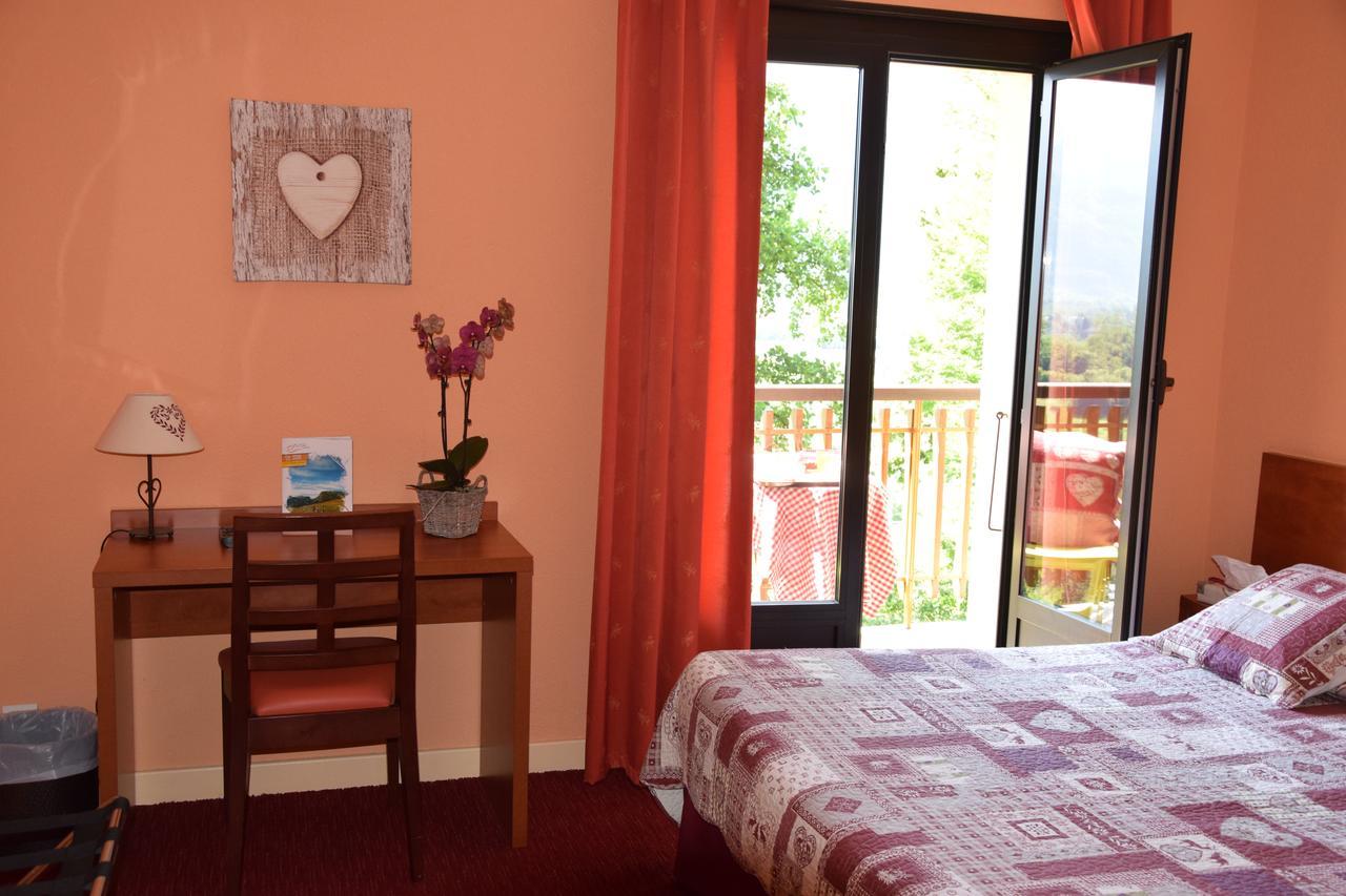 Hotel Bellevue Ayse Bagian luar foto